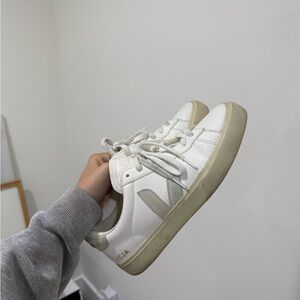 Veja Off-White Sneakers with Beige Accents